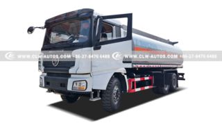 Camión cisterna de combustible Shacman 6x4 380HP 25m³