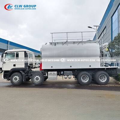 SINOTRUK HOWO 15T On-Site Mixed Explosive Truck with PLC-Based Automated Mixing and 360-Degree Rotating Hose Guide Boom